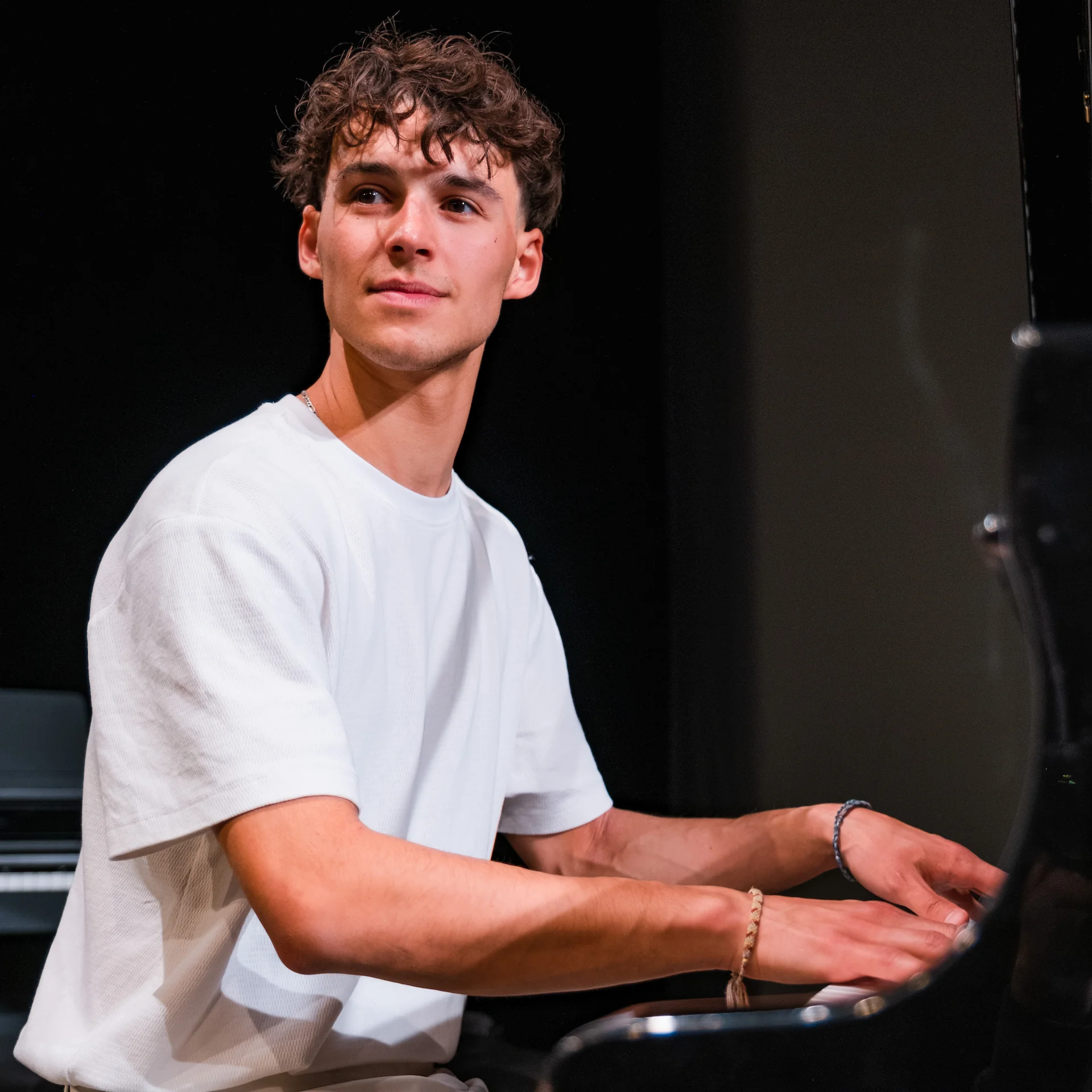 Loris Swider au piano